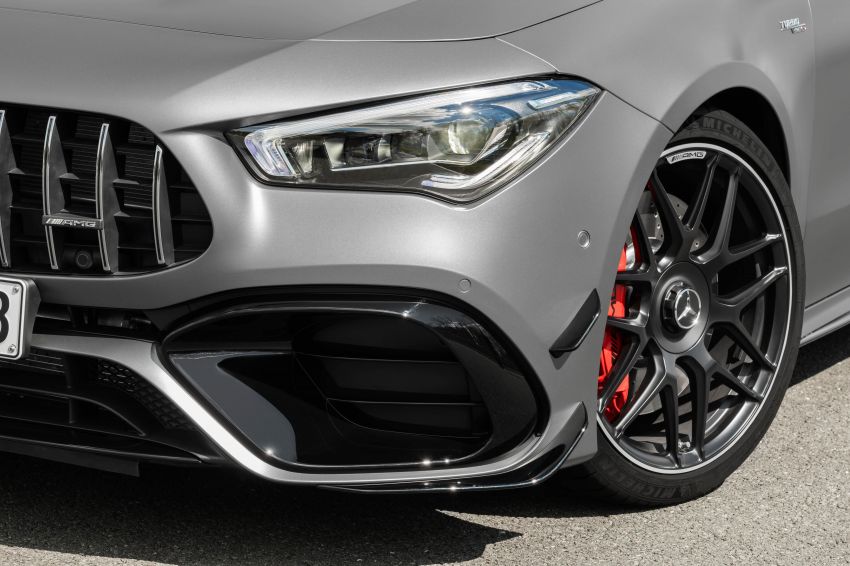 X118 Mercedes-AMG CLA45 4Matic+ Shooting Brake debuts – up to 416 hp, zero to 100 km/h in 4 seconds 986850