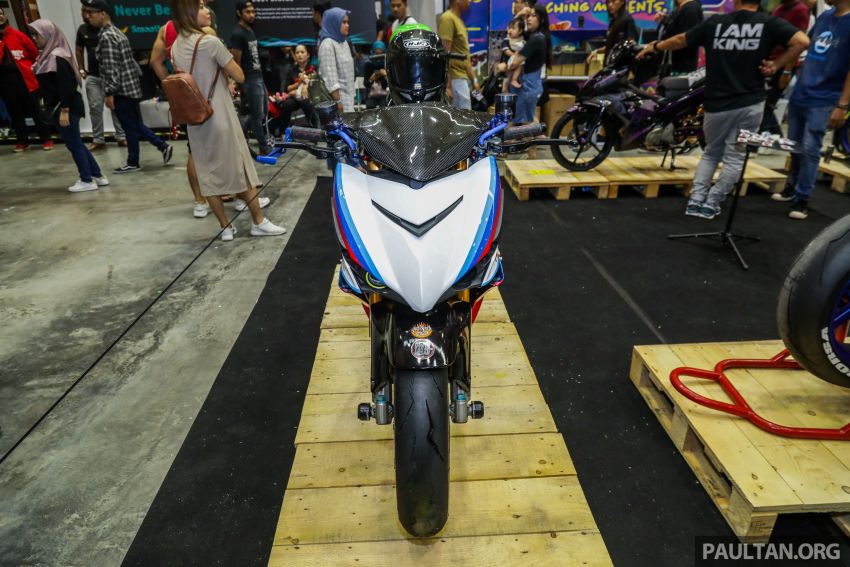 GALERI: Yamaha Y15ZR, R15 modifikasi tayar gemuk 994785