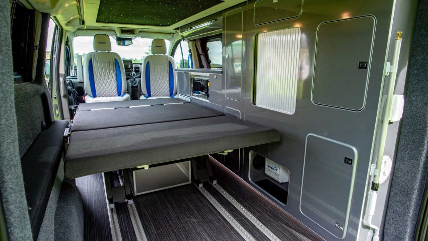 Ford Transit Custom dari MS-RT dan Wellhouse – campervan gaya rali tempahan khas berharga RM395k 993088