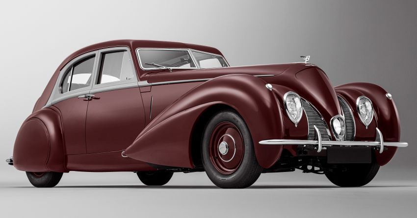 Sole 1939 Bentley Corniche fully restorated by Mulliner 999888
