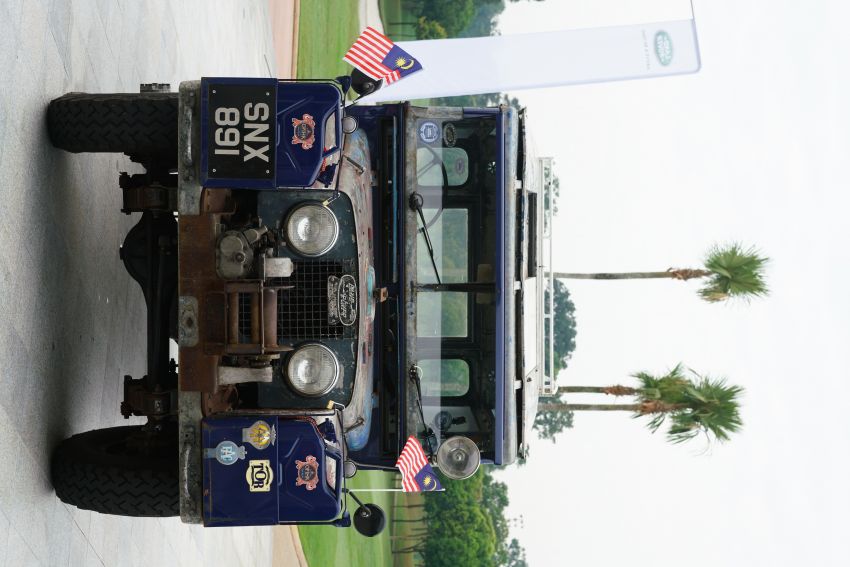 The 1955 ‘Oxford’ Land Rover Series I pit stops in Malaysia – 10k mile drive from Singapore to London 1009613