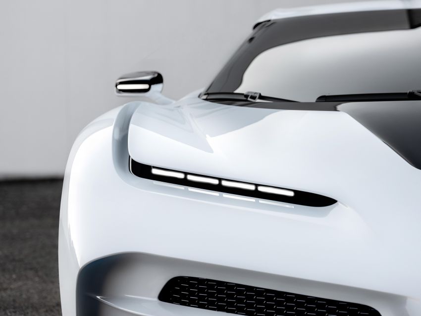 Bugatti Centodieci debuts – 10 units only, 8.0L W16 engine makes 1,600 hp; 0-100 in 2.4s, 380 km/h Vmax! 1003024