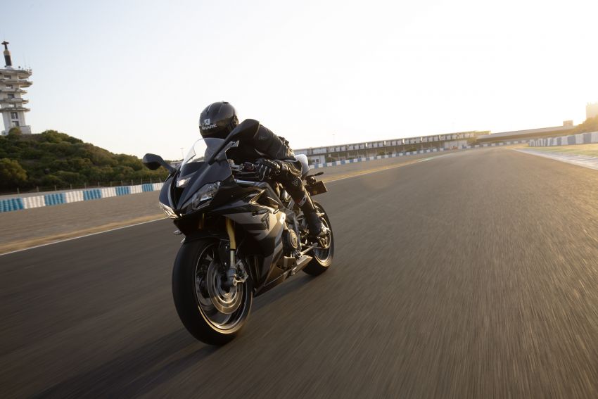 2019 Triumph Daytona Moto2 765 Limited Edition launched – 765 units available worldwide, RM81K 1005728