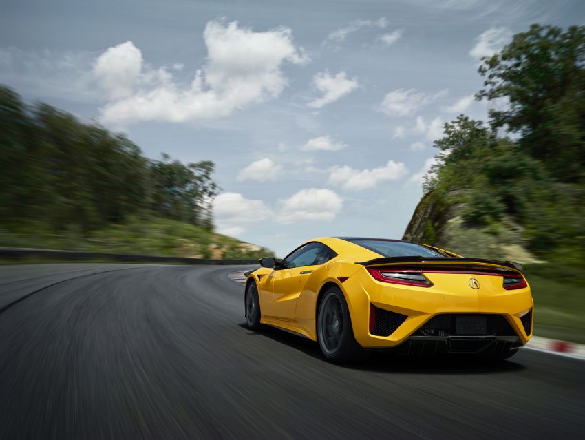 2020 Honda NSX now offered in Indy Yellow Pearl hue 999994