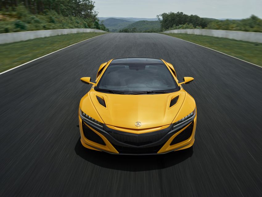 2020 Honda NSX now offered in Indy Yellow Pearl hue 1000002