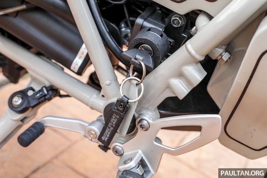 GALLERY: BMW x Heiwa R nineT Scrambler and STG Nautilus – custom build bikes from Japan at AoS 997477