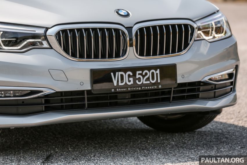 FIRST DRIVE: G30 BMW 520i Luxury and 530e M Sport 1003677