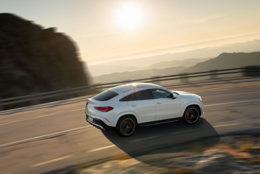C167 Mercedes-Benz GLE Coupe debuts – larger and with revised styling; GLE 53 4Matic+ with 429 hp 1008011
