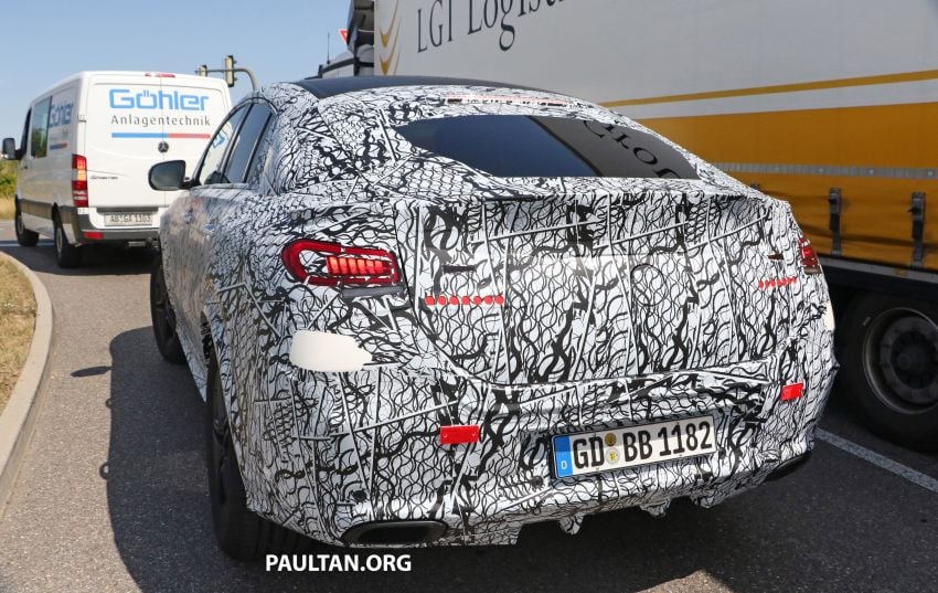 C167 Mercedes-Benz GLE Coupe teased – Aug 28 1006934