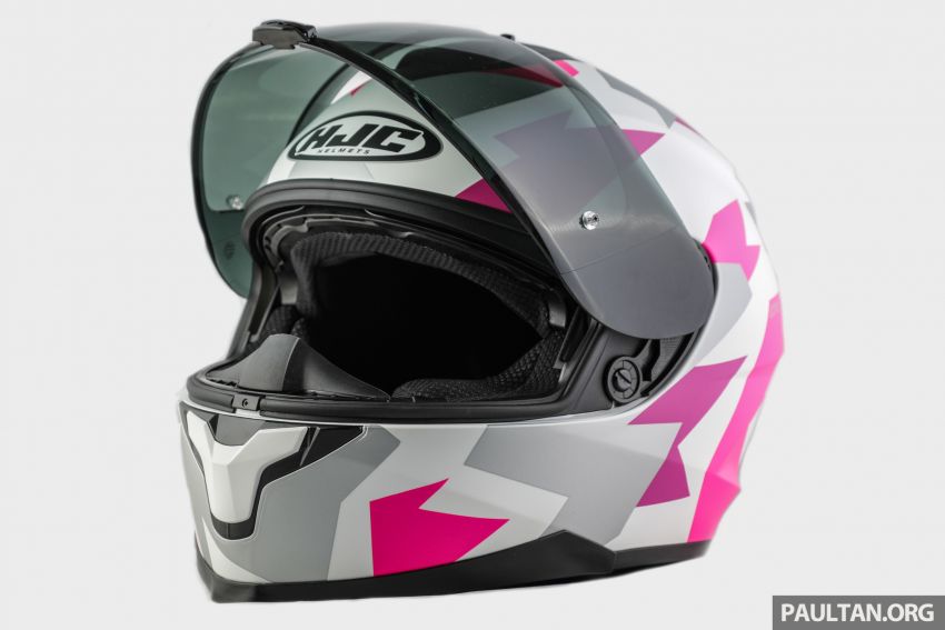 REVIEW: HJC C70 sport touring helmet, RM949 1001138