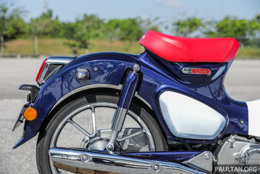 REVIEW: 2019 Honda C125 Super Cub – retro or no? 996215