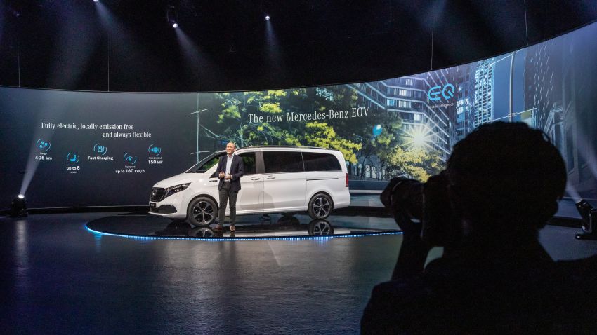 Mercedes-Benz EQV – van elektrik penuh dengan kuasa 150 kW, tempat duduk untuk hingga lapan orang 1004626