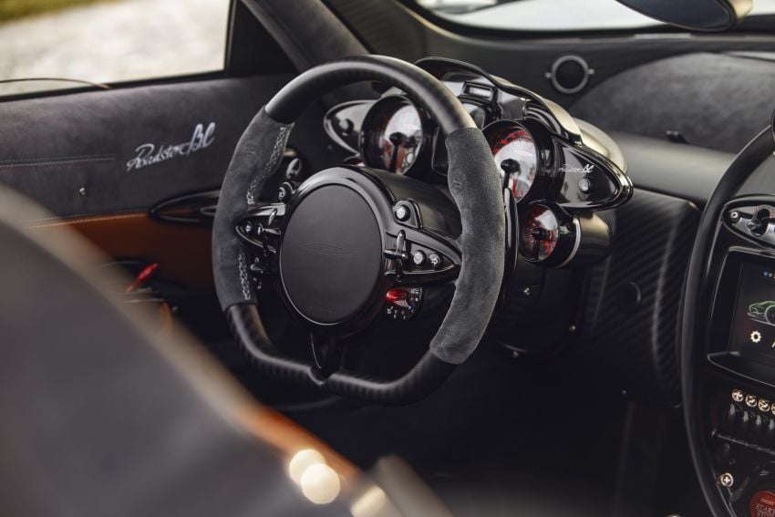 Pagani Huayra Roadster BC drops top, gains 791 hp 996045