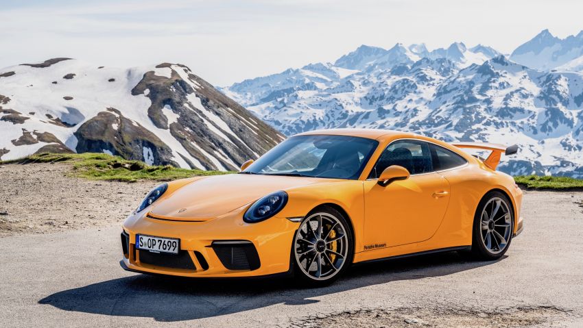 GALLERY: Porsche 911 GT3 – 20 years, six versions Image #1000102