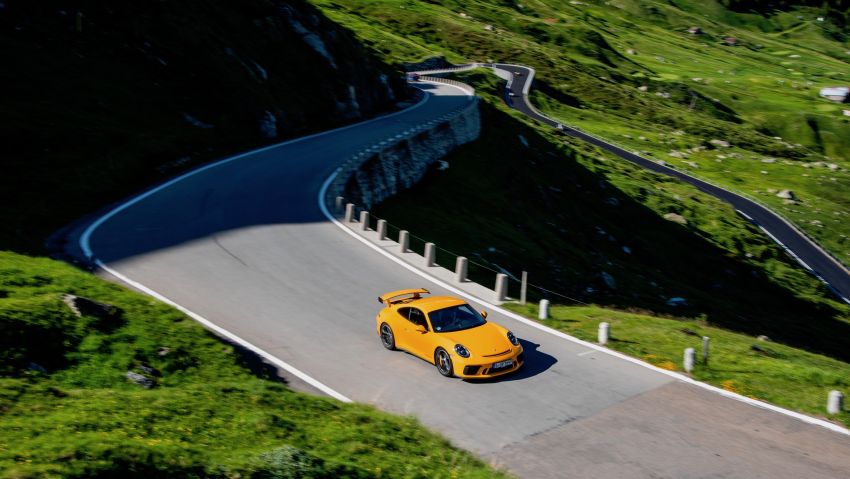 GALLERY: Porsche 911 GT3 – 20 years, six versions 1000114