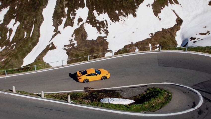GALLERY: Porsche 911 GT3 – 20 years, six versions 1000105