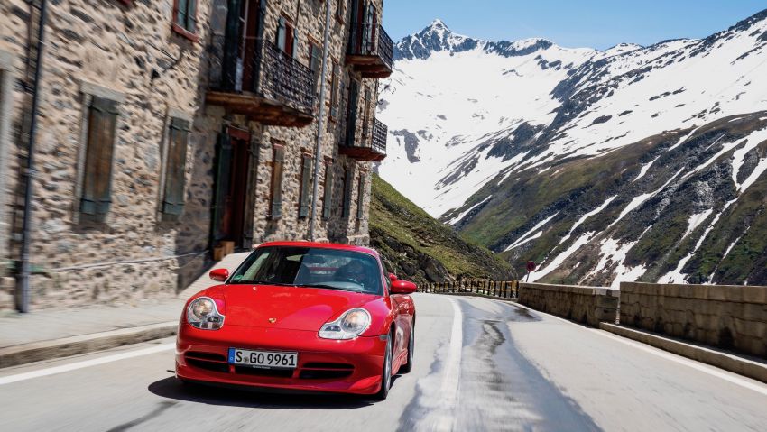 GALLERY: Porsche 911 GT3 – 20 years, six versions Image #1000127