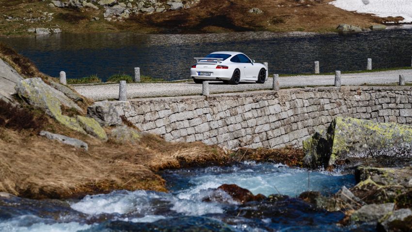 GALLERY: Porsche 911 GT3 – 20 years, six versions 1000142