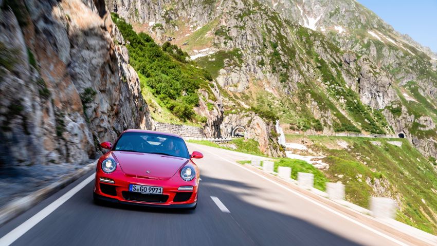 GALLERY: Porsche 911 GT3 – 20 years, six versions Image #1000155