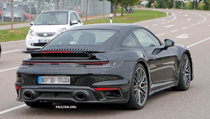 SPYSHOTS: 992 Porsche 911 Turbo drops disguise 1008725