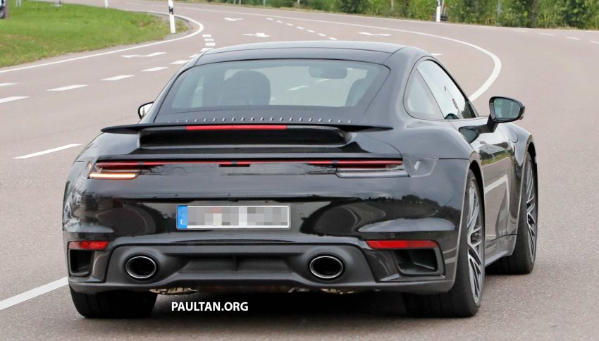 SPYSHOTS: 992 Porsche 911 Turbo drops disguise 1008730