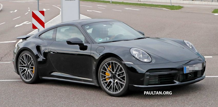 SPYSHOTS: 992 Porsche 911 Turbo drops disguise 1008709