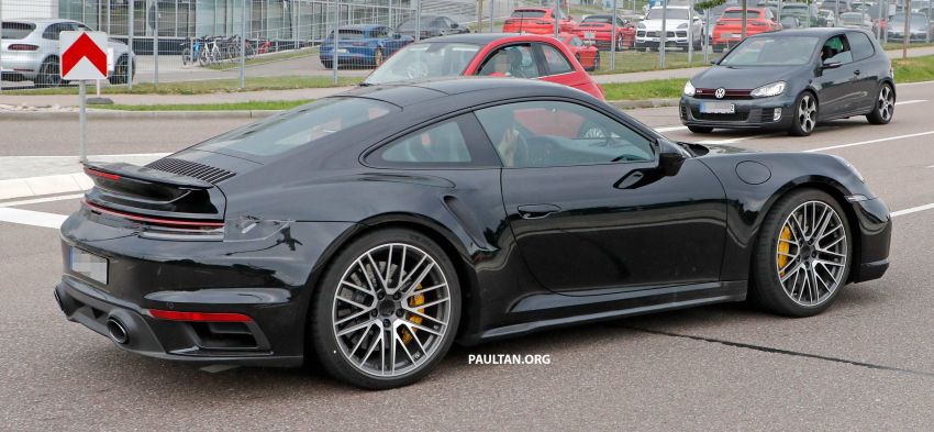 SPYSHOTS: 992 Porsche 911 Turbo drops disguise 1008717