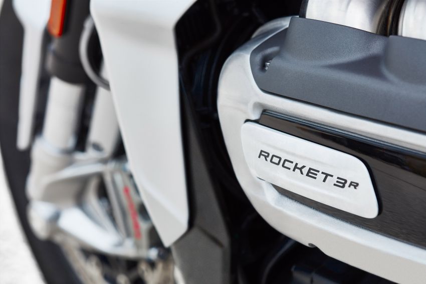 Triumph Rocket 3 R dan Rocket 3 GT diperkenalkan – guna enjin 2,500 cc, kuasa naik lagi 11 peratus 995944