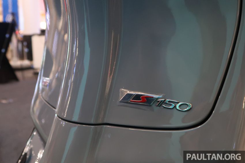 Vespa Primavera S 150, Sprint S 150 dan S125 Carbon Edition dilancar untuk pasaran M’sia – dari RM12.5k 999448
