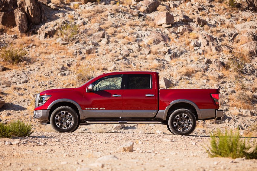 2020 Nissan Titan revealed with updated styling, kit 1021817