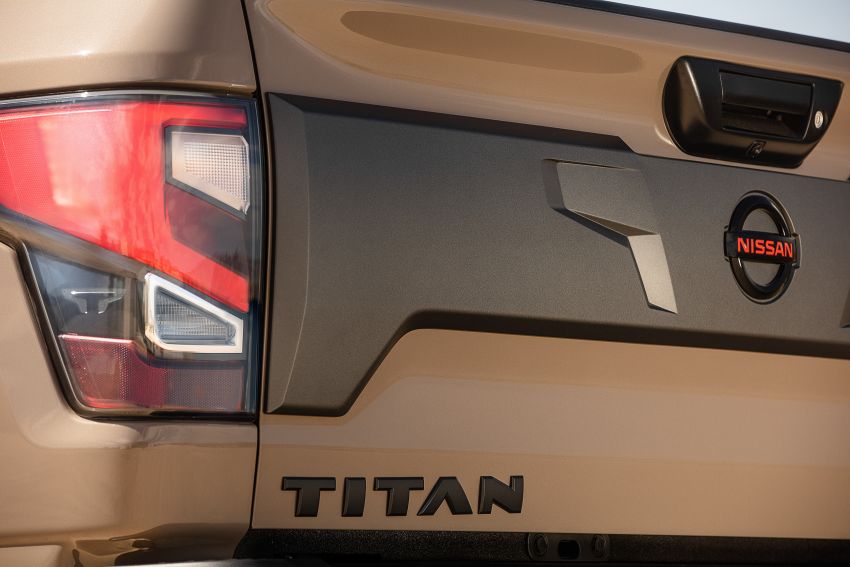 2020 Nissan Titan revealed with updated styling, kit 1021838