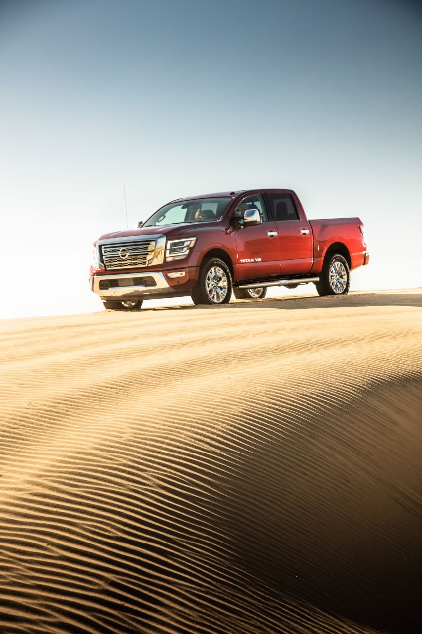 2020 Nissan Titan revealed with updated styling, kit 1021843