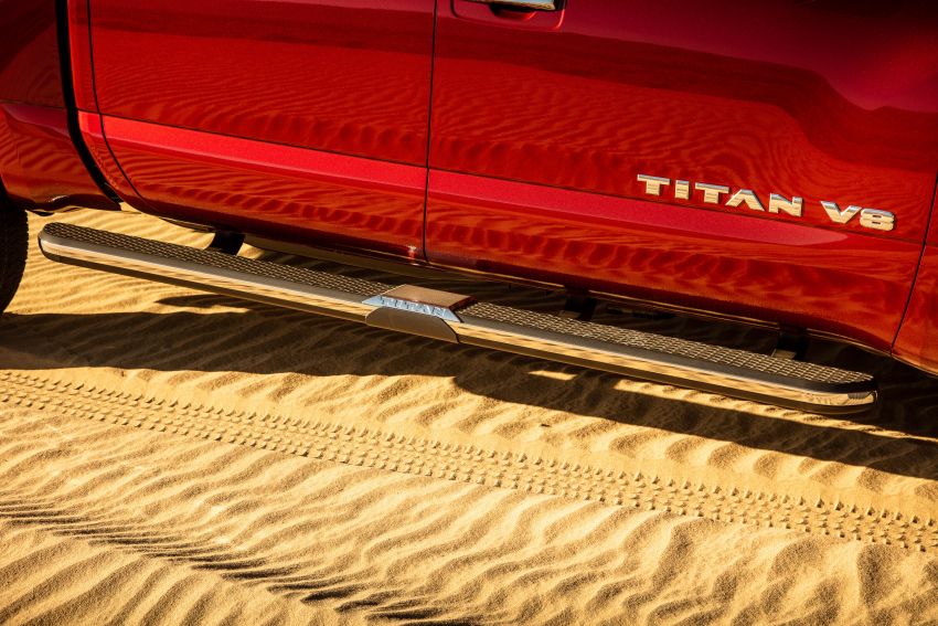 2020 Nissan Titan revealed with updated styling, kit 1021848