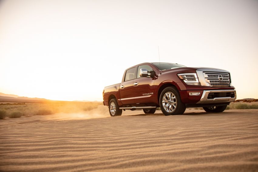 2020 Nissan Titan revealed with updated styling, kit 1021862