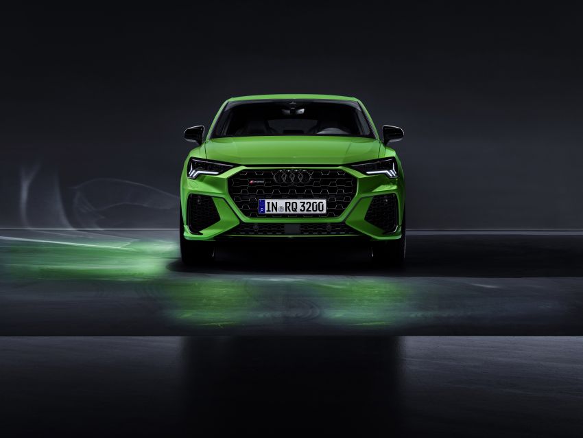 2020 Audi RS Q3: standard and Sportback with 400 hp 1021205