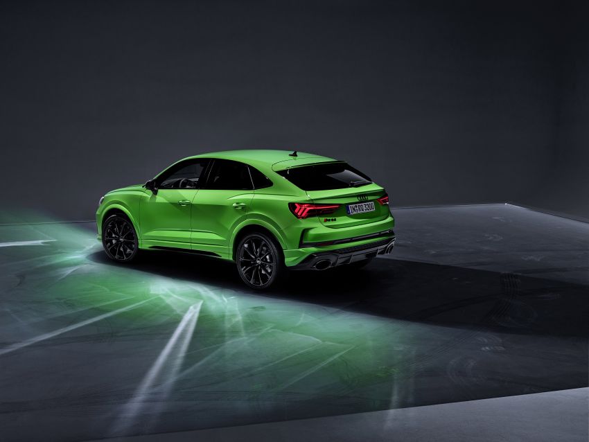 2020 Audi RS Q3: standard and Sportback with 400 hp 1021208