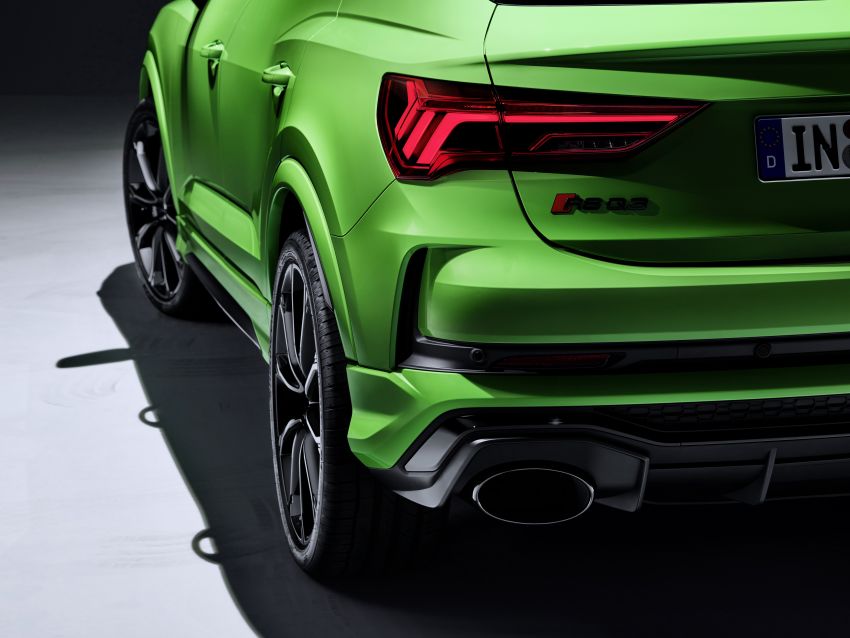 2020 Audi RS Q3: standard and Sportback with 400 hp 1021215