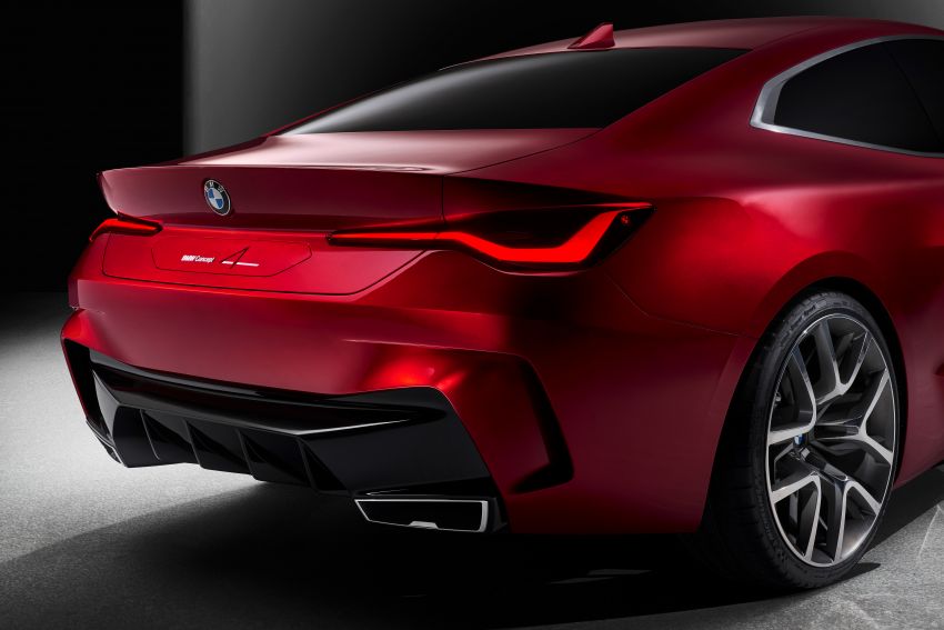 BMW Concept 4 debuts, previews future coupe design 1012593