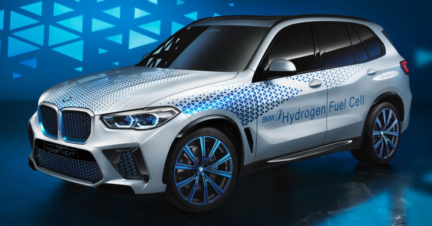 BMW i Hydrogen NEXT goes on display at Frankfurt 1014700