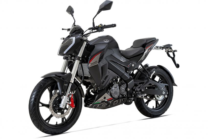 2019 Benelli 502C and 150S now in Malaysia – 502C priced at RM31,588, 150S at RM8,588 and RM8,888 1019408