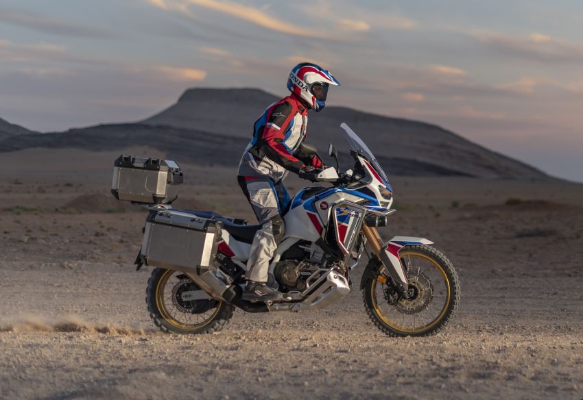 2020 Honda Africa Twin CRF1100L – now with 1,084 cc and 100 hp, TFT-LCD touch screen, Apple Carplay 1020763