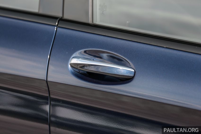PANDU UJI: Mercedes-Benz GLC 300 4Matic Coupe AMG Line – pesona yang tidak perlu disangkal 1021720