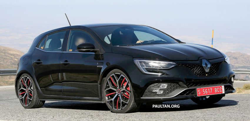 SPYSHOTS: Renault Megane RS facelift seen testing 1011279