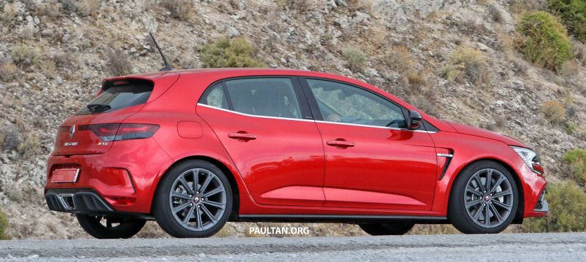 SPYSHOTS: Renault Megane RS facelift seen testing 1011284