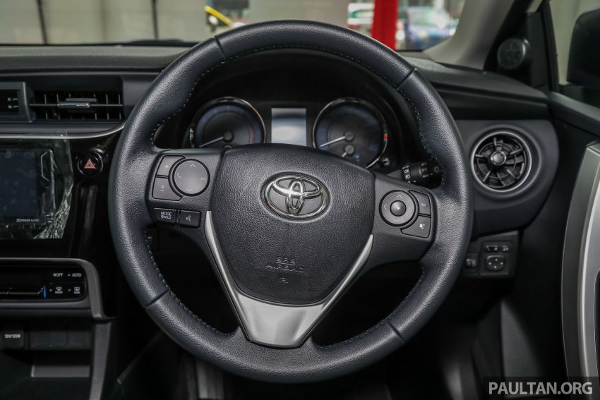 GALERI: Toyota Corolla 1.8G 2019 vs Altis 2018 1019801