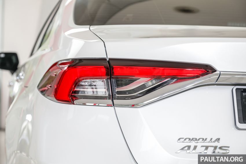GALERI: Toyota Corolla 1.8G 2019 – sekitar RM137k 1019243