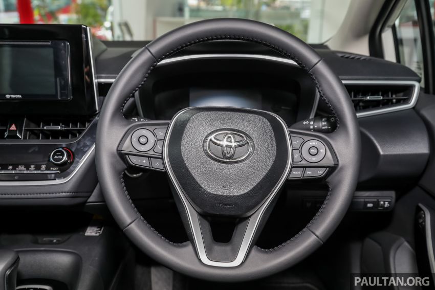 GALERI: Toyota Corolla 1.8G 2019 – sekitar RM137k 1019257