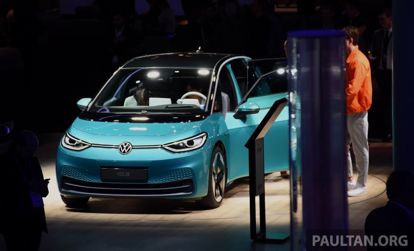 Volkswagen ID.3 pure electric car debuts – rear-wheel drive, up to 550 km range; from RM138k in Germany 1011642