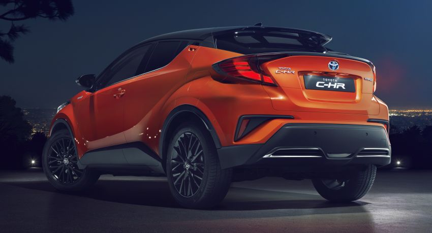 Toyota C-HR facelift debuts – new 2.0L hybrid variant 1023698