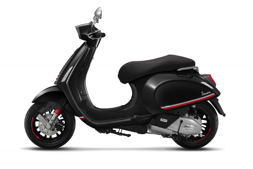 2019 Vespa Sprint Carbon now in Malaysia, RM19,000 1024412